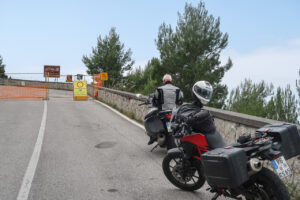 Kommando 25 km zurück