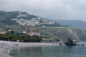 Isola Dino Strand