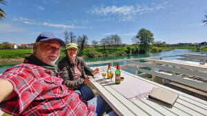 Mittags um 11:30 Uhr in Karlovac