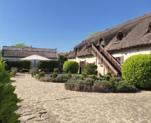 Hotel - The Houses of History