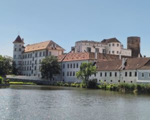 Schloss Neuhaus